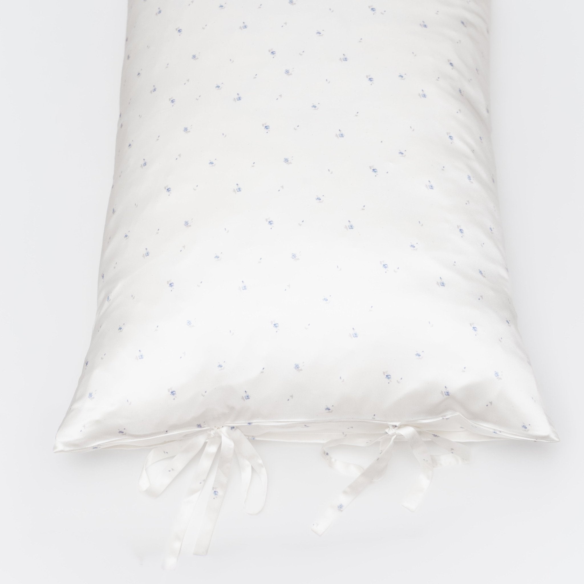 Organic Silk Pillowcase in Meadow - Yumi Silk