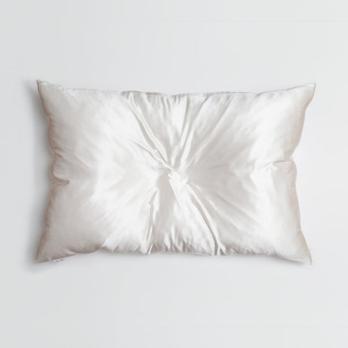 Organic Silk Pillowcase in White - Yumi Silk