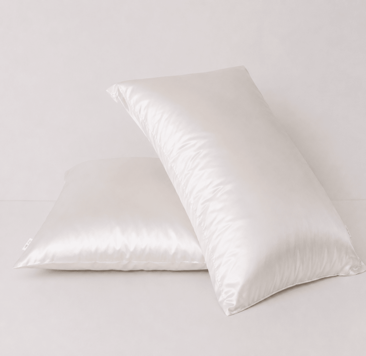 Silver Ion Infused Organic Silk Pillowcase in Soft White - Yumi Silk