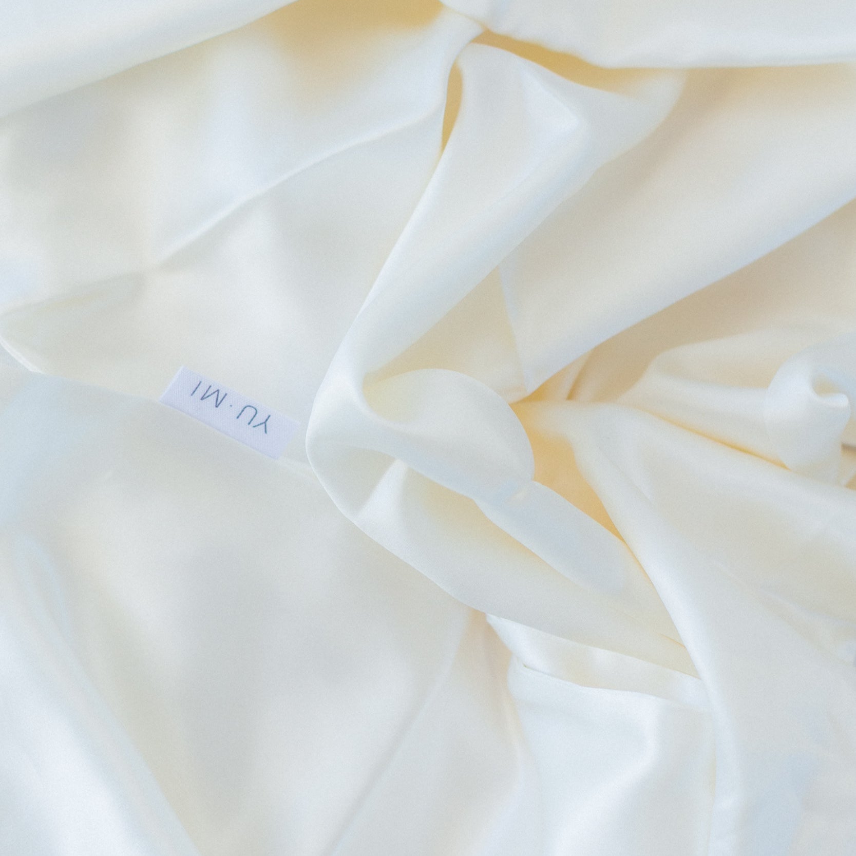 Organic Silk Pillowcase in White