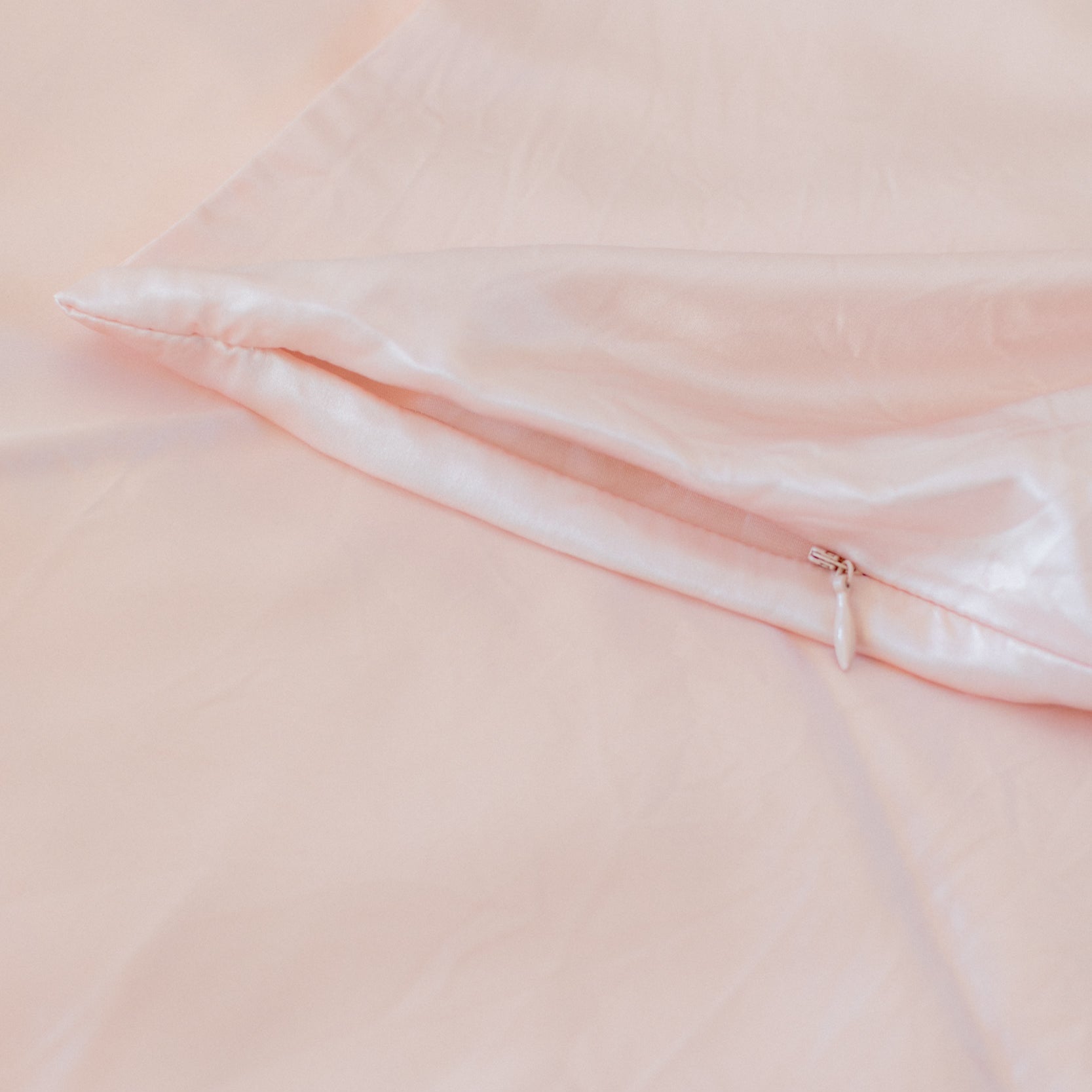 Organic Silk Pillowcase in Desert Rose