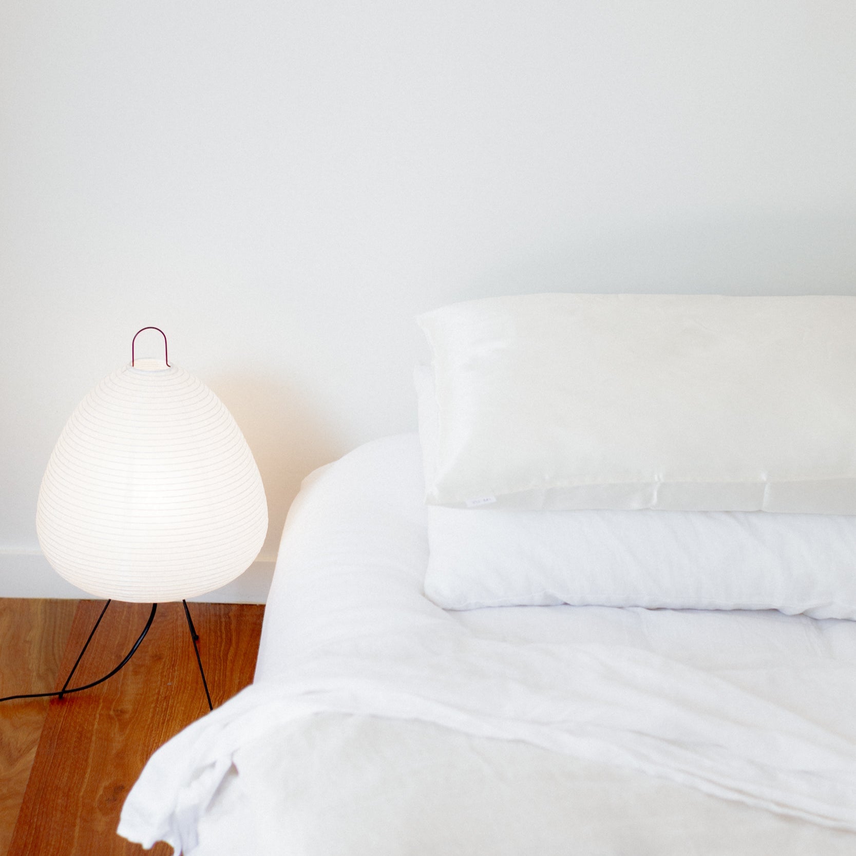 Organic Silk Pillowcase in White